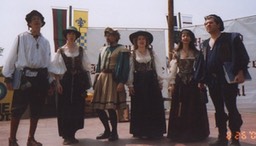 Larksong_market_stage_sep00small